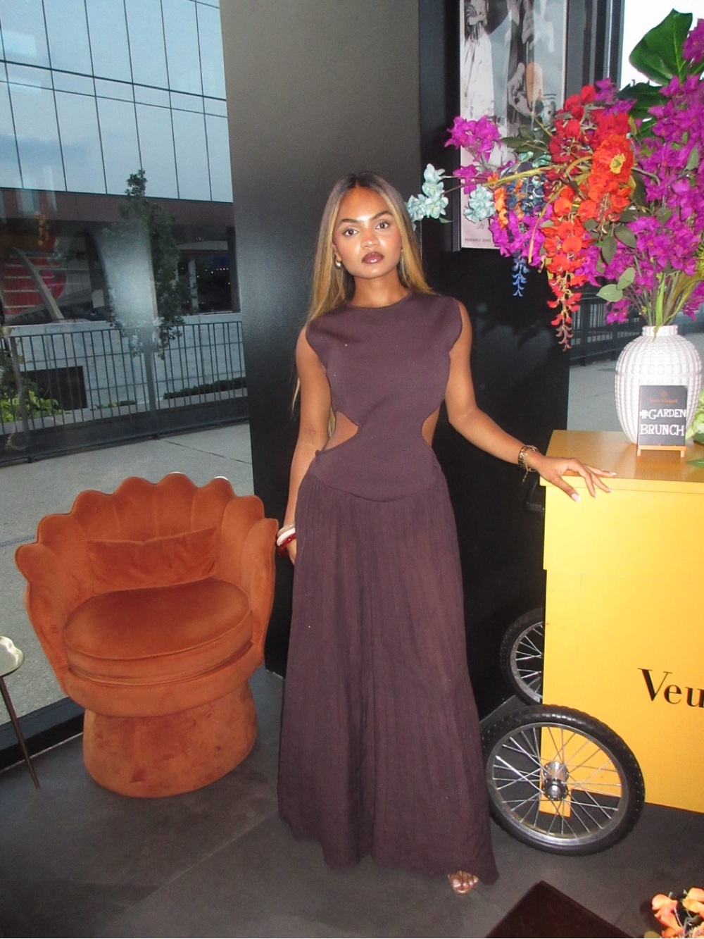 Sleeveless Brown Maxi Dress - Picture 2 of 5